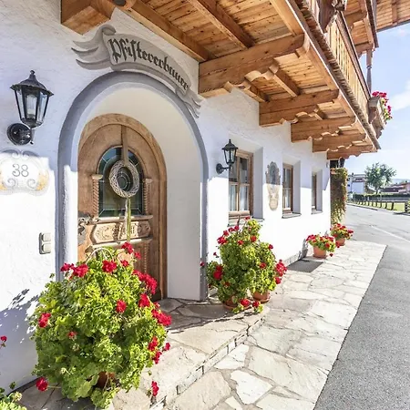 Haus Pfistererbauer Farm stay Brixen im Thale